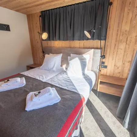 Le Blue Moon בקתה *