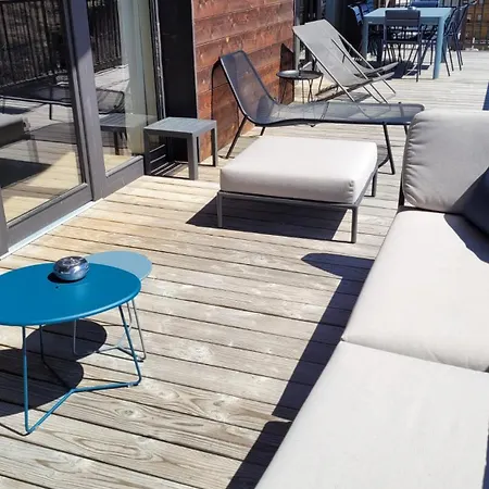 בקתה Le Blue Moon אלפה ד'הואז